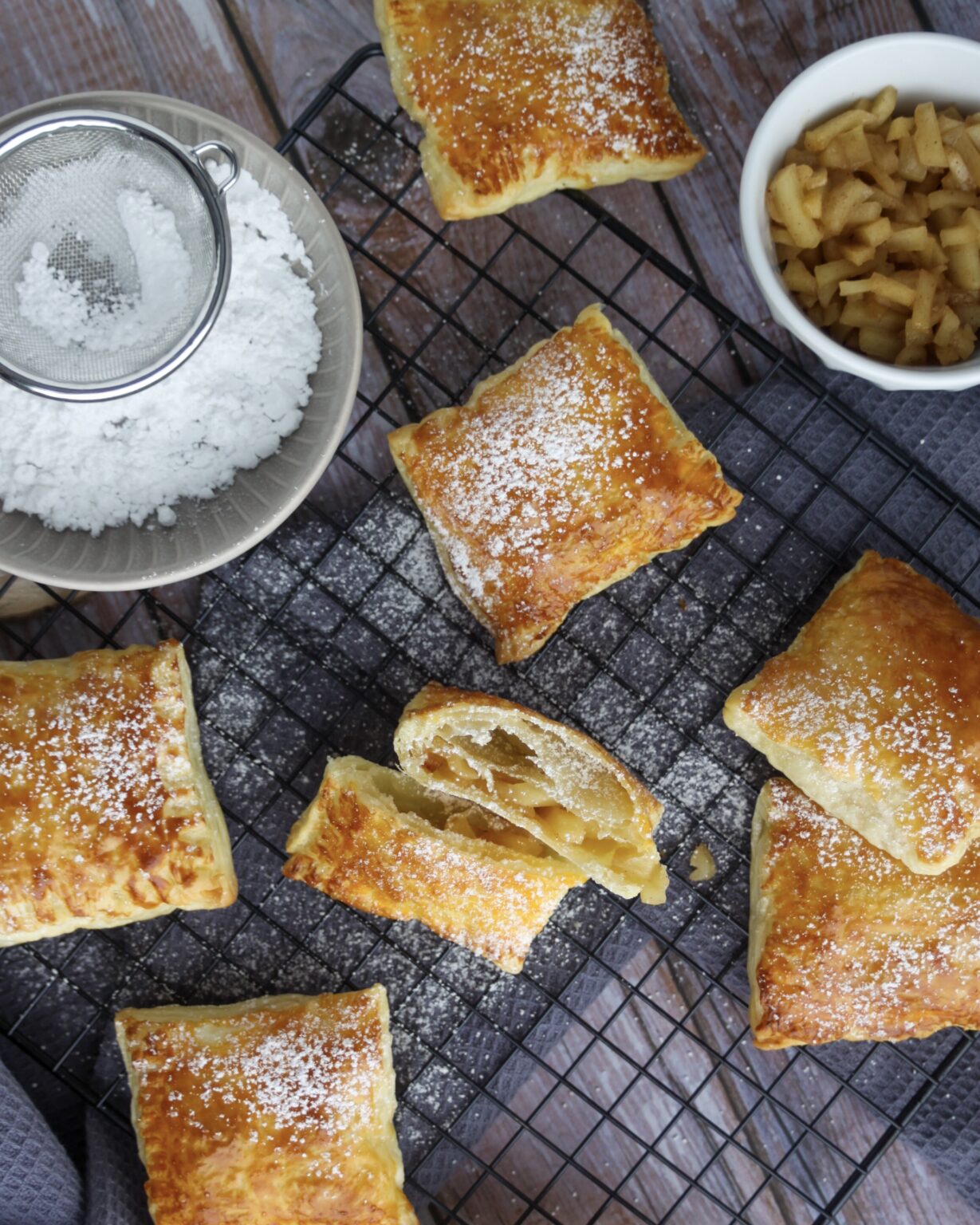 Blätterteig Apfeltaschen